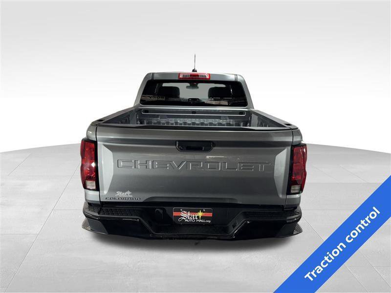 Used 2023 Chevrolet Colorado W/T RWD image 5