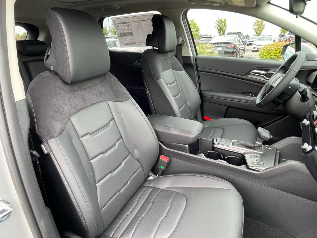 New 2026 Kia Sportage SX image 32