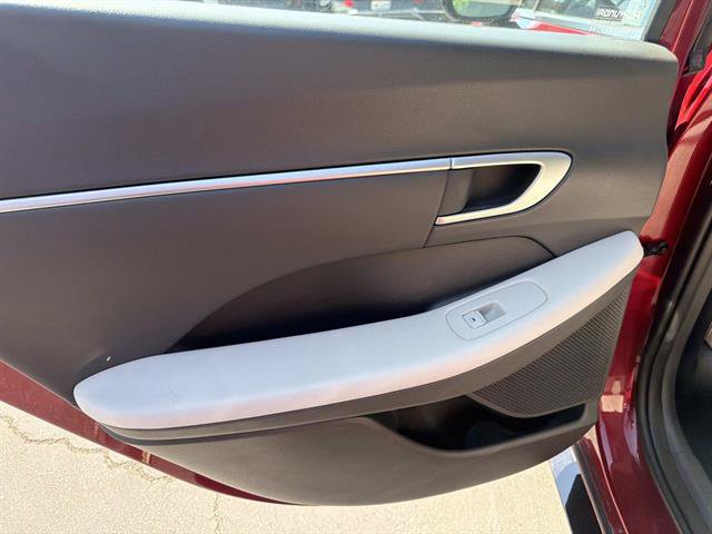 Used 2025 Hyundai Sonata SEL FWD image 10