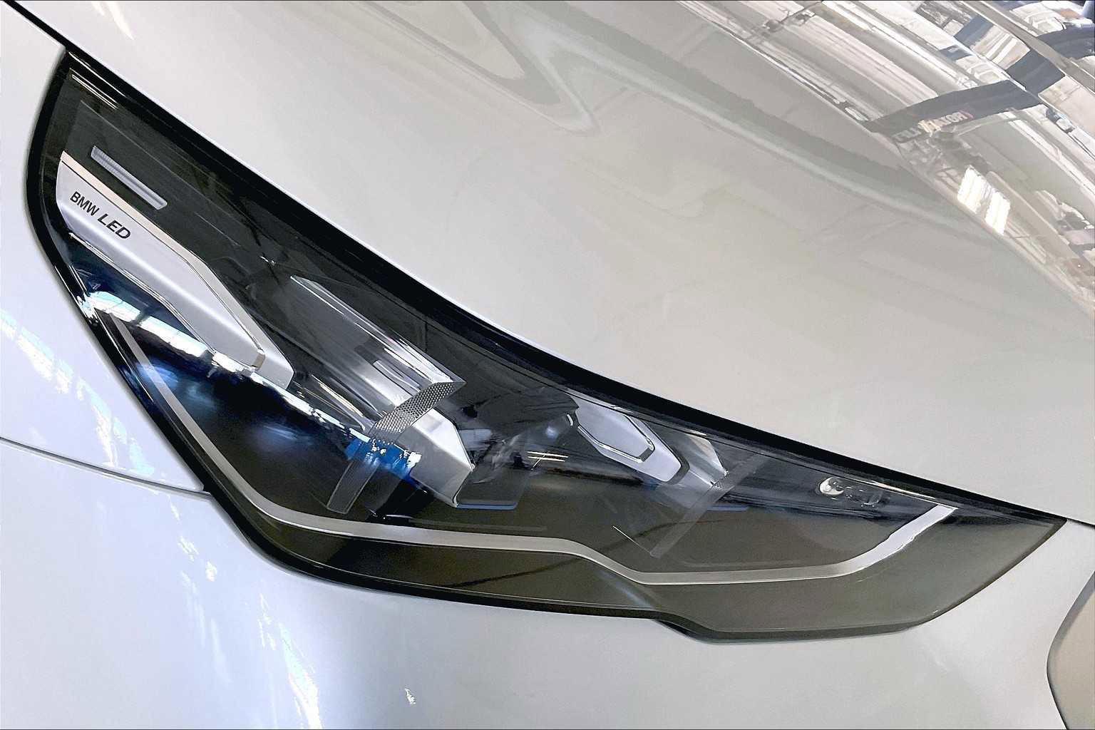 New 2025 BMW 530i 530i w/ Premium Package image 13