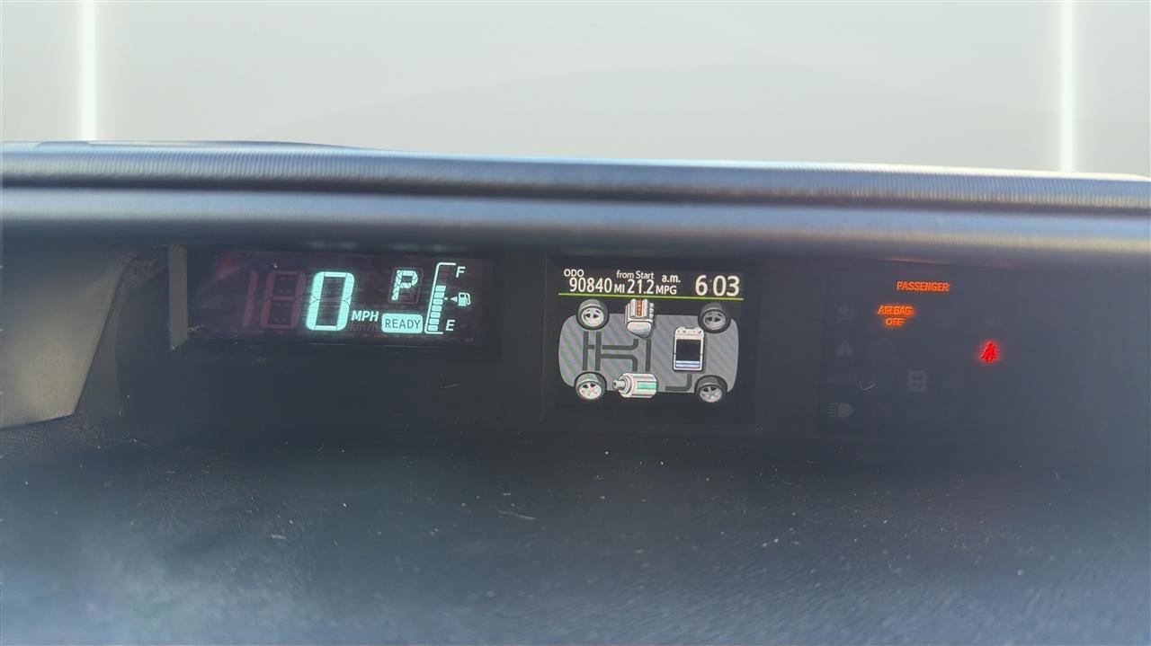 Used 2014 Toyota Prius C One image 25