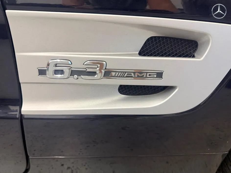 Used 2011 Mercedes-Benz SL 63 AMG image 32