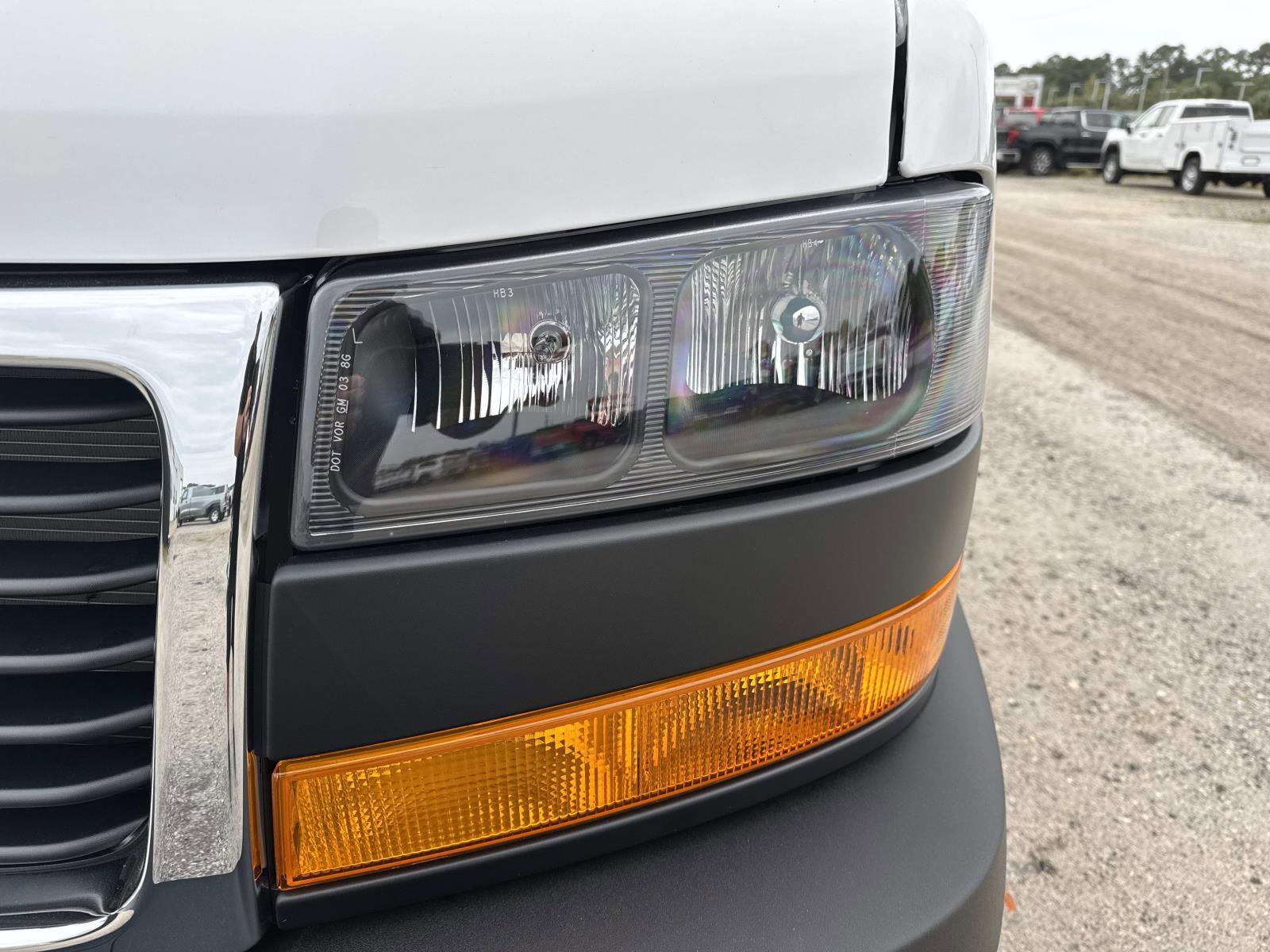 New 2025 GMC Savana 2500 w/ Driver Convenience Package image 9