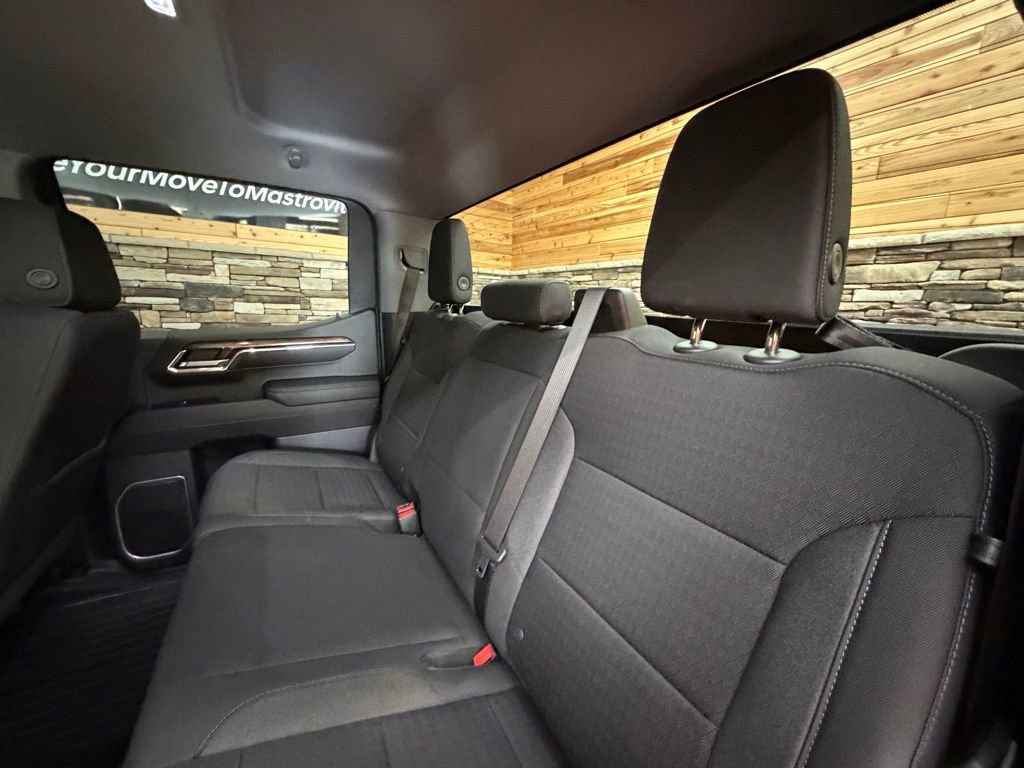 Used 2023 Chevrolet Silverado 1500 LT image 29