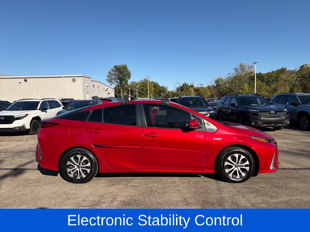 Used 2022 Toyota Prius Prime LE FWD image 6