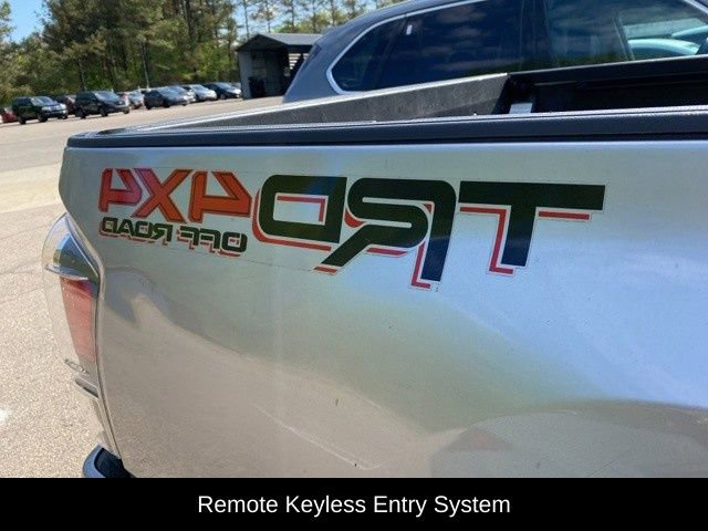 Used 2021 Toyota Tacoma TRD Off-Road image 6