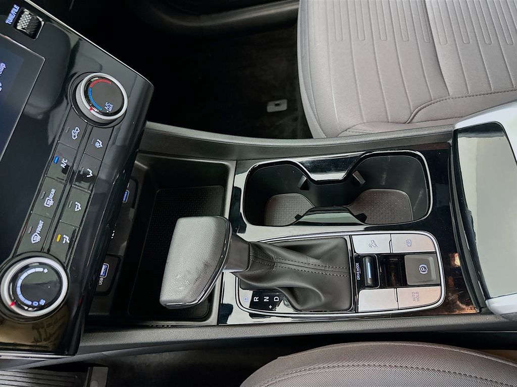 Certified 2024 Hyundai Santa Cruz SE FWD image 13