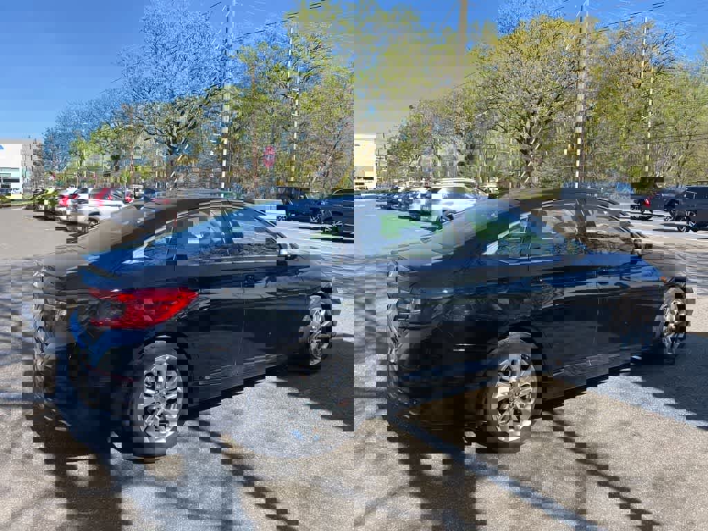 Certified 2019 Honda Accord LX image 17