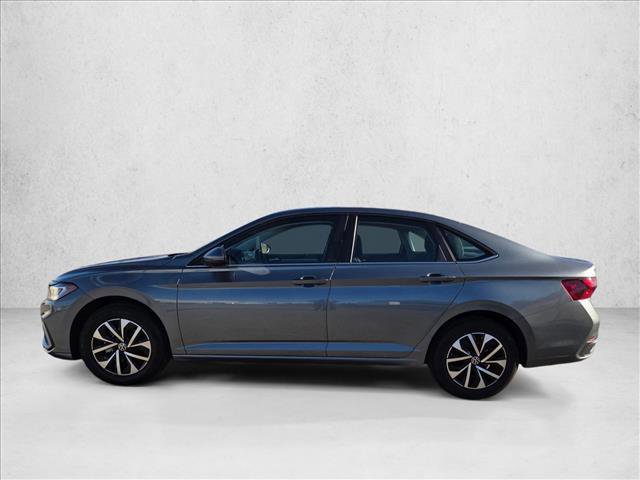 Certified 2025 Volkswagen Jetta S image 9