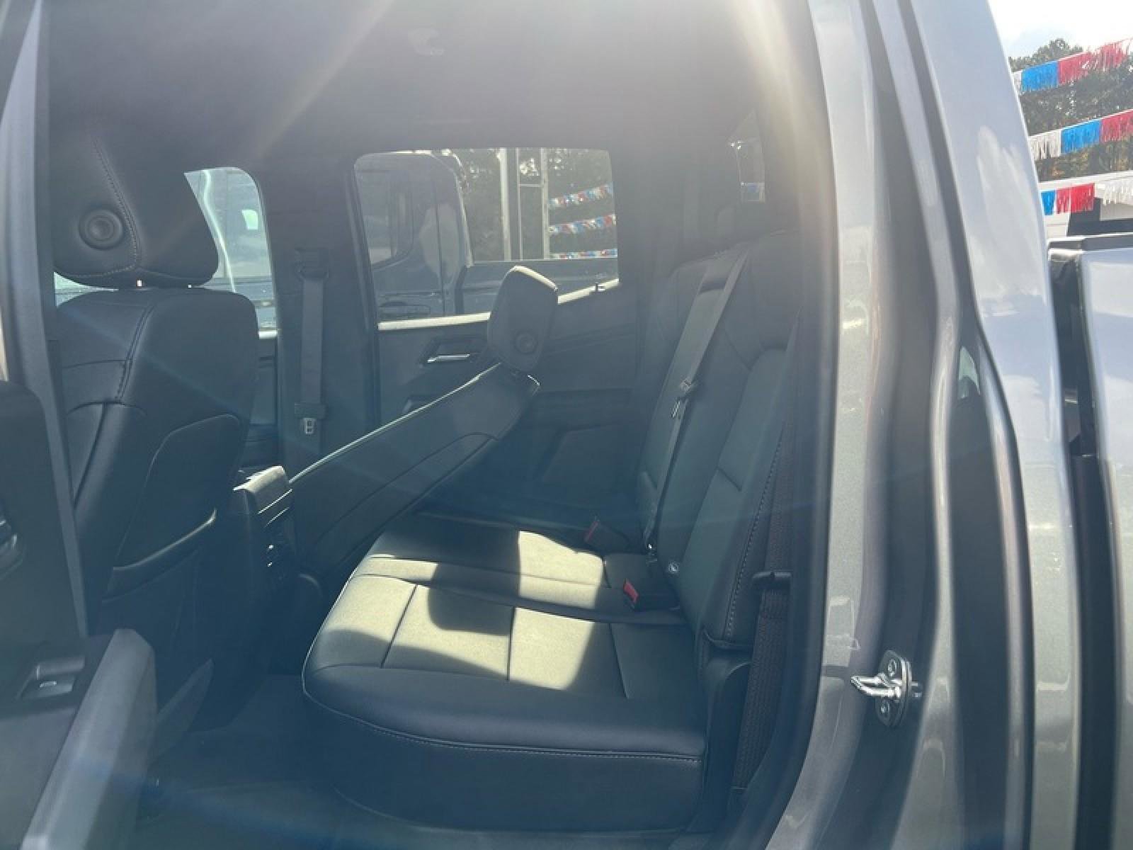 New 2026 GMC Canyon Elevation w/ Convenience Package image 25