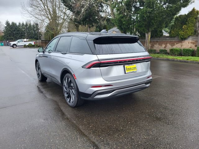 New 2026 Lincoln Nautilus Reserve w/ Jet Appearance Package image 3