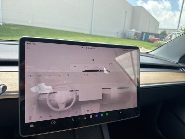 Used 2022 Tesla Model 3 Long Range AWD/4WD image 9