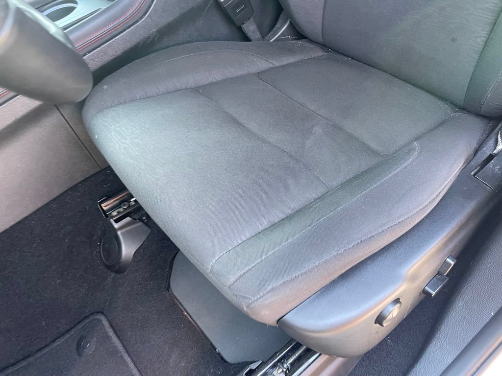 Used 2025 Dodge Durango GT AWD/4WD image 23