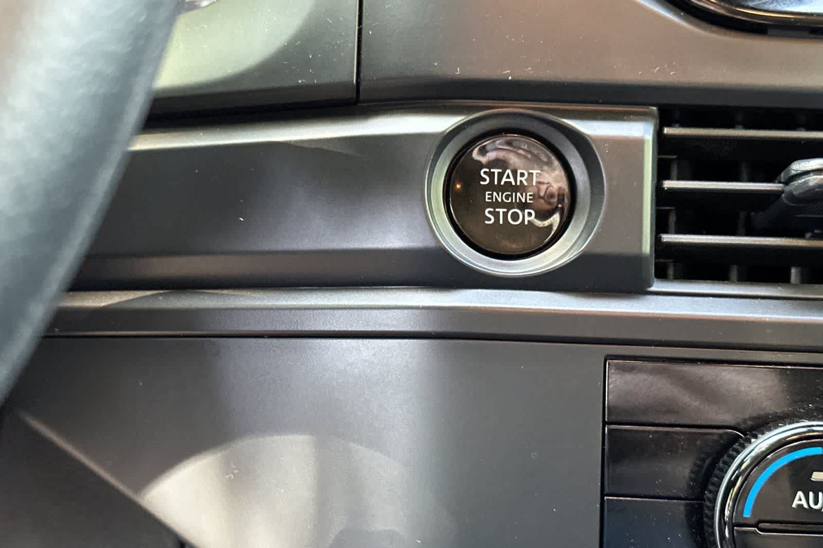Certified 2025 Nissan Pathfinder S w/ Cargo Package FWD image 28