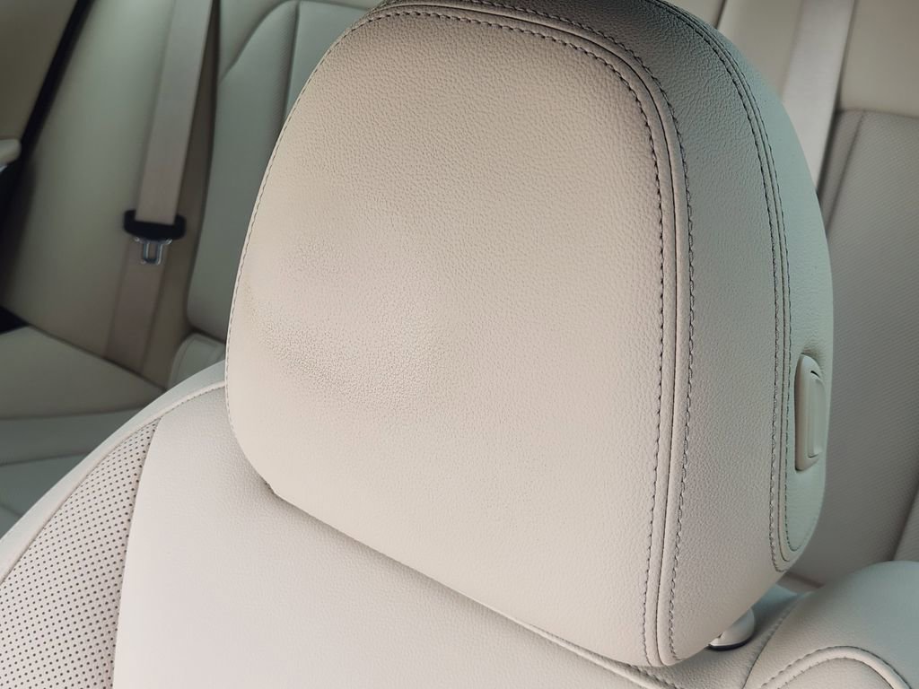 Used 2022 BMW 330i Sedan w/ Premium Package 2 image 25