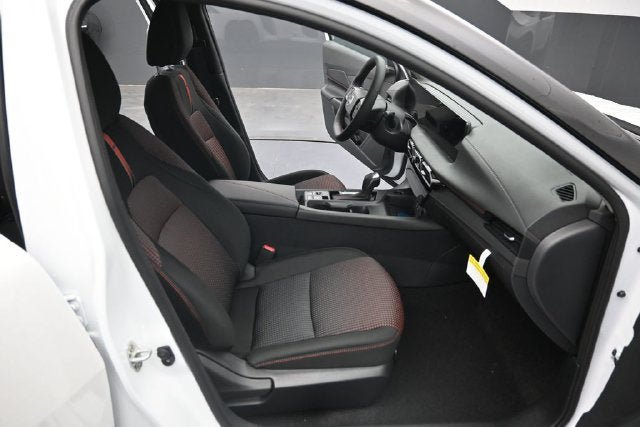 New 2027 Nissan Sentra SR FWD image 28