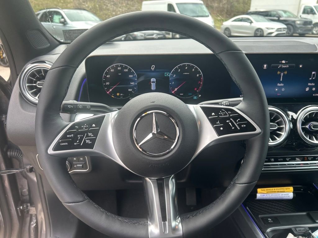 New 2026 Mercedes-Benz GLB 250 4MATIC image 14
