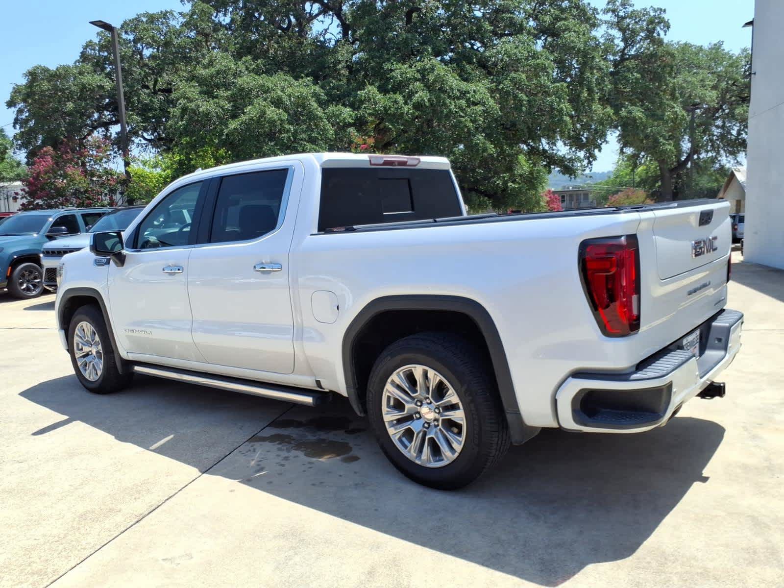Certified 2019 GMC Sierra 1500 Denali w/ Technology Package AWD/4WD image 28