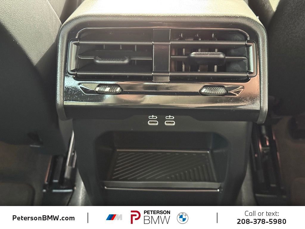 Used 2025 BMW 530i xDrive image 23