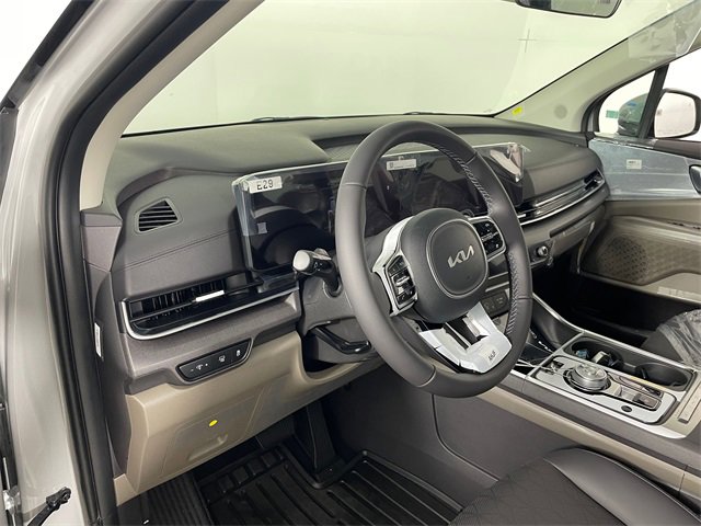 New 2026 Kia Carnival EX image 2