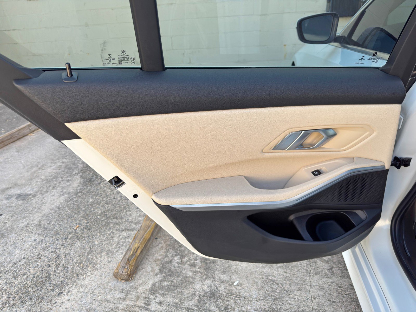 Used 2021 BMW 330i Sedan w/ Convenience Package RWD image 41