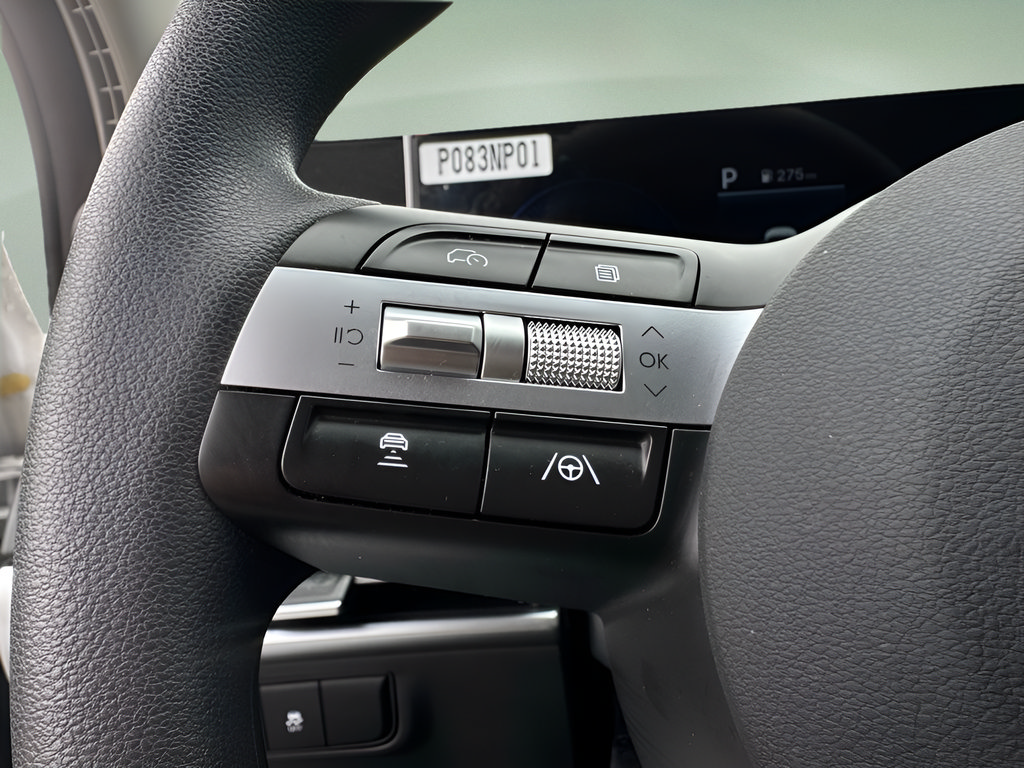 Certified 2026 Hyundai Tucson SE AWD/4WD image 24