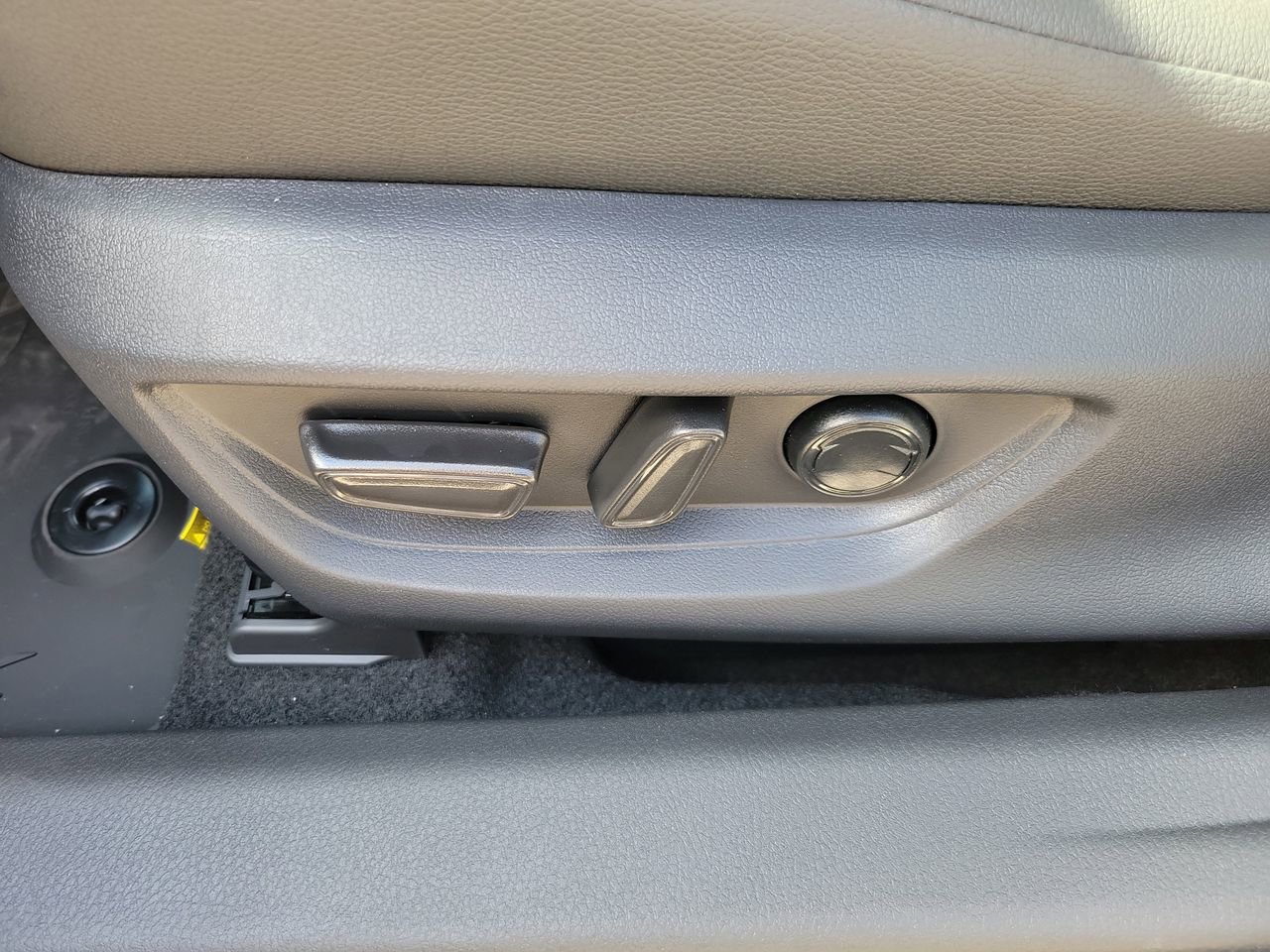 New 2026 Toyota Camry XLE FWD image 18