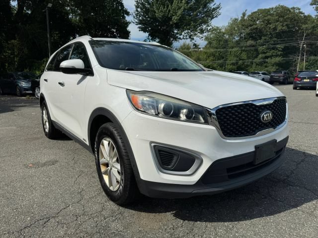 Used 2017 Kia Sorento AWD image 7