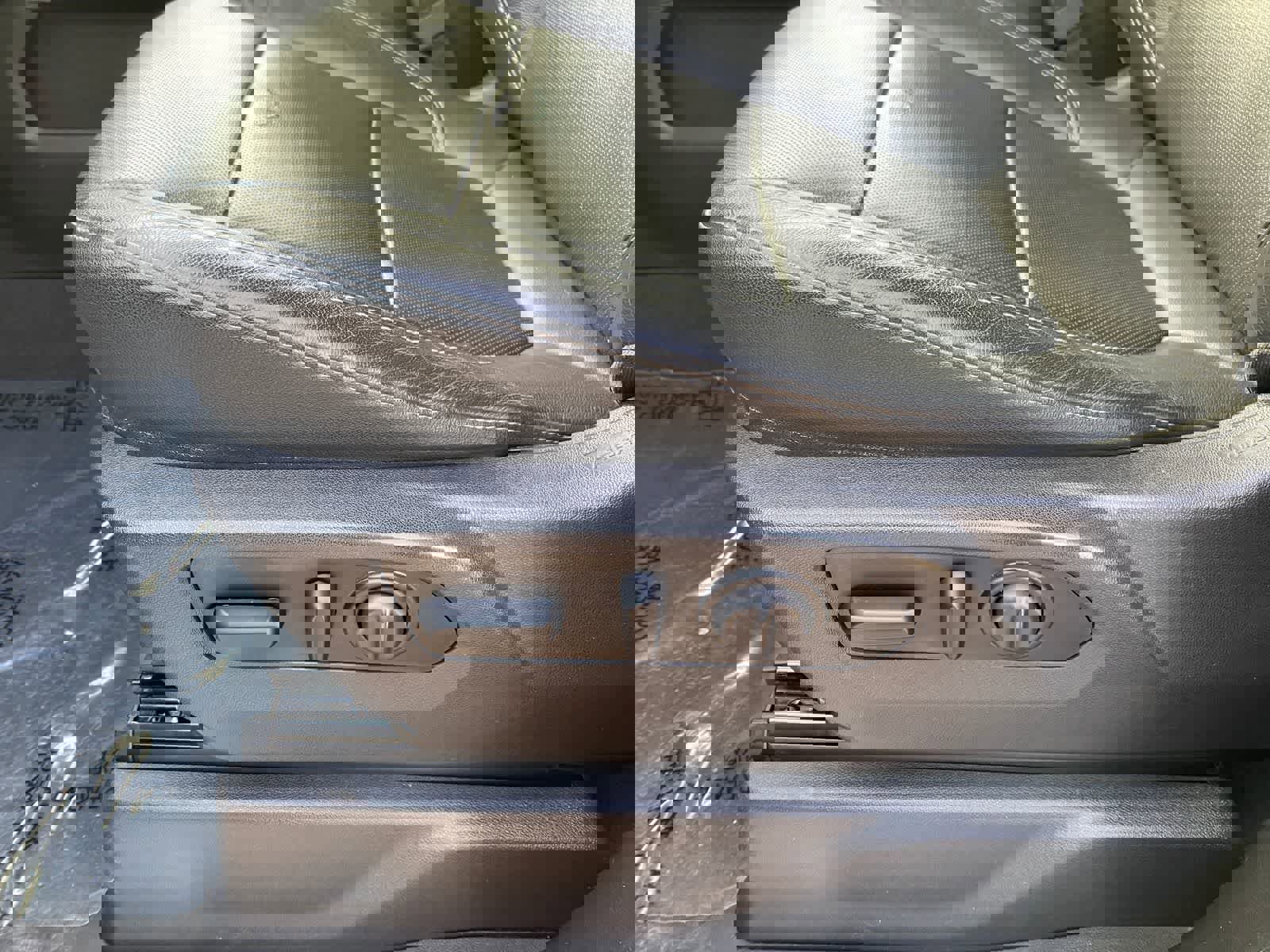 Used 2019 Chevrolet Silverado 1500 LTZ w/ LTZ Plus Package image 15