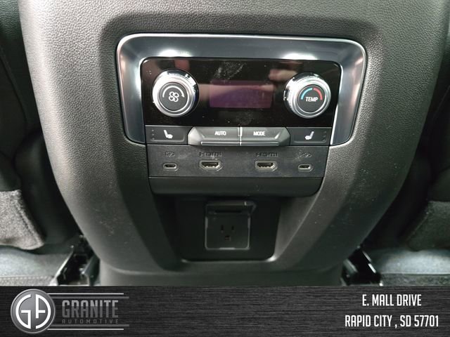 New 2026 GMC Yukon AT4 image 39