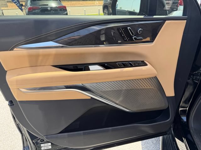 Used 2025 Cadillac Escalade IQ Sport 2 AWD/4WD image 14