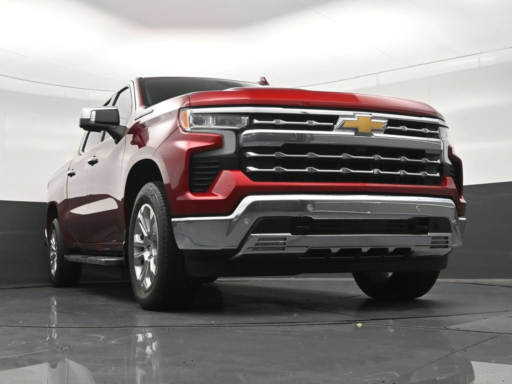 Used 2024 Chevrolet Silverado 1500 LTZ RWD image 30