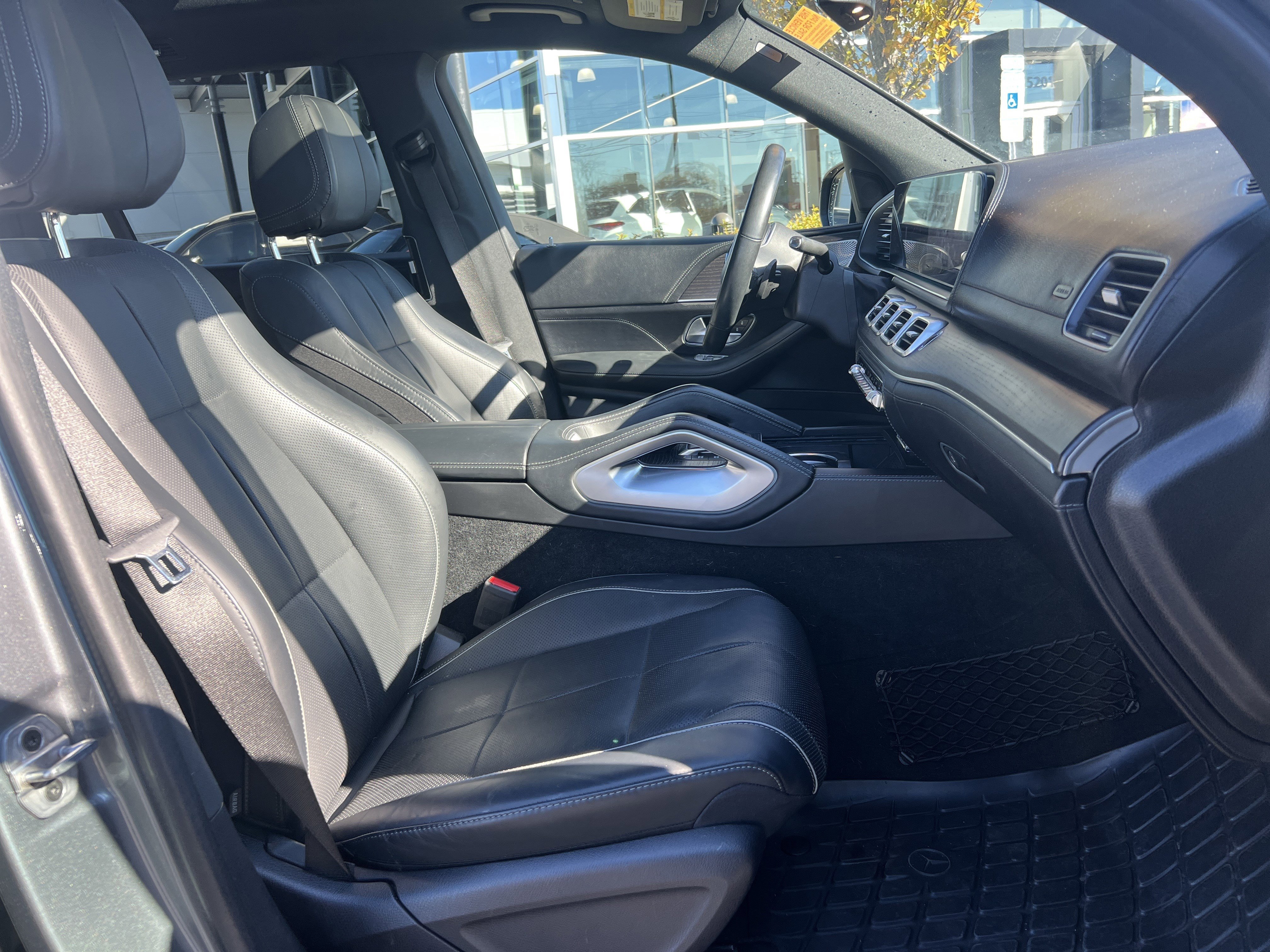 Certified 2021 Mercedes-Benz GLS 580 4MATIC image 35