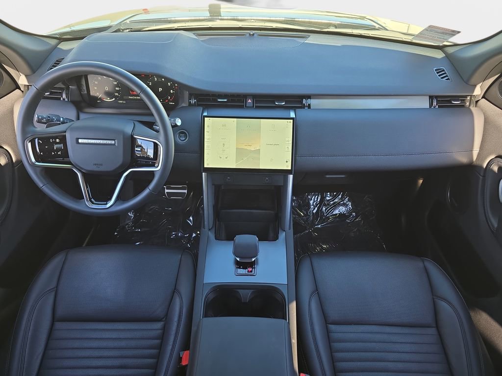 Certified 2025 Land Rover Discovery Sport Dynamic SE AWD/4WD image 9