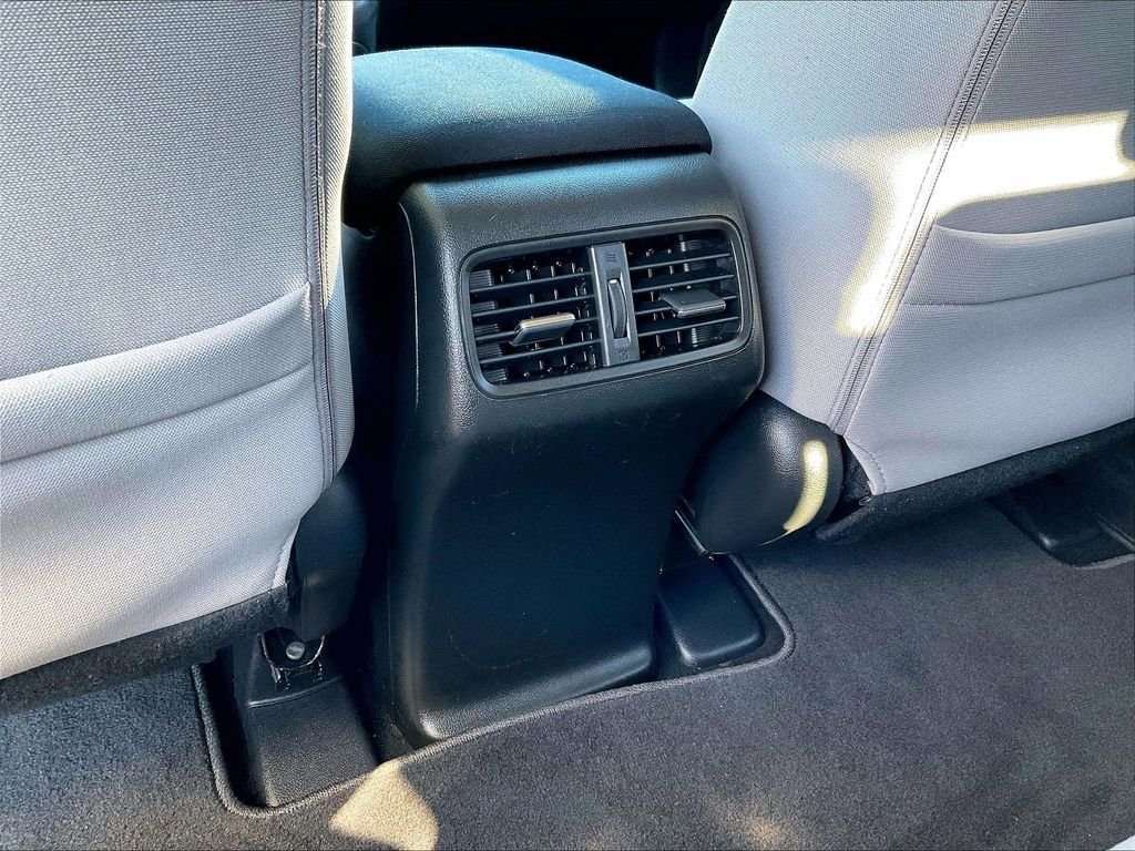 Used 2015 Honda CR-V EX image 28