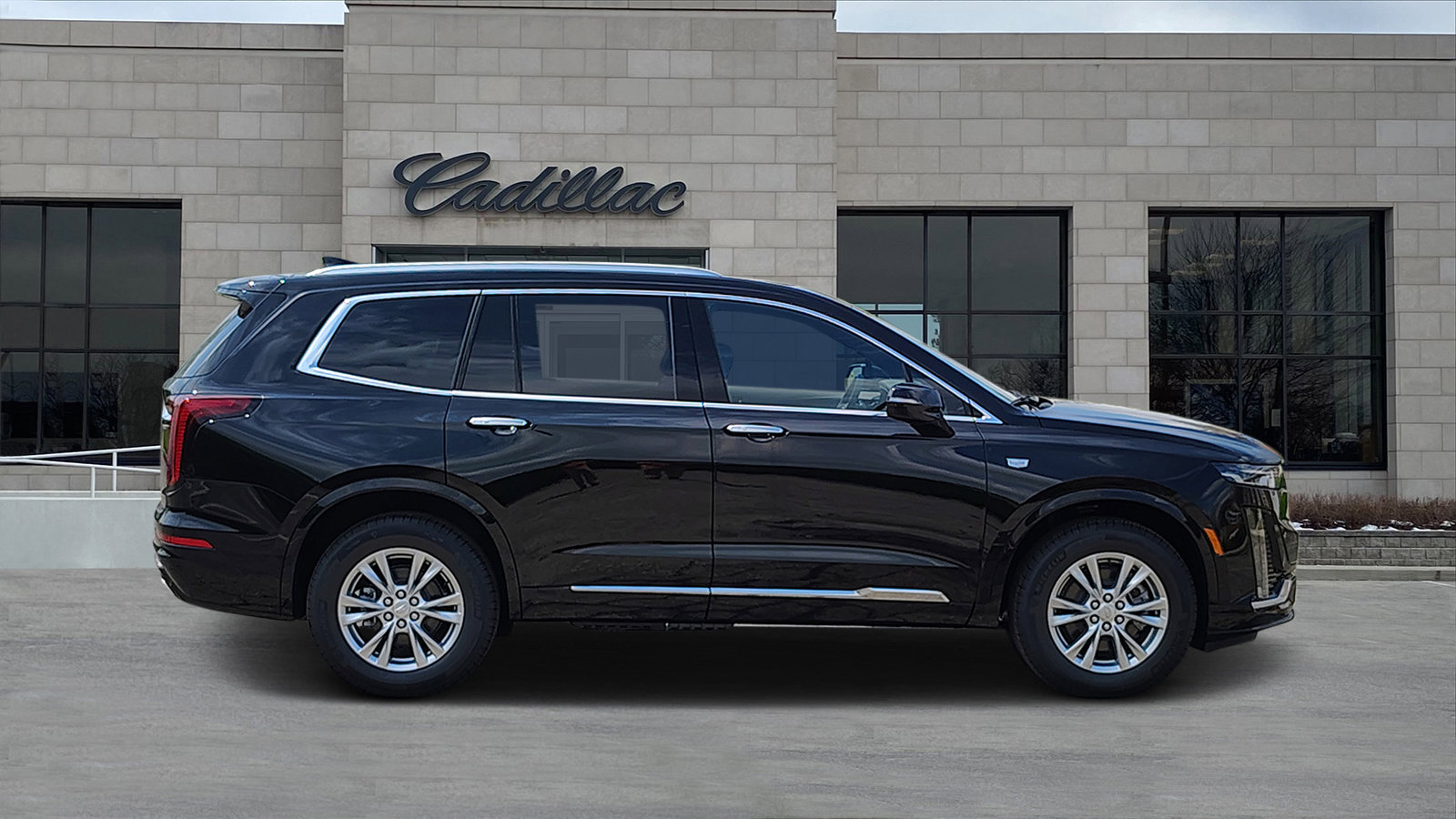 New 2025 Cadillac XT6 Luxury w/ LPO, Premium Carpet Package image 2