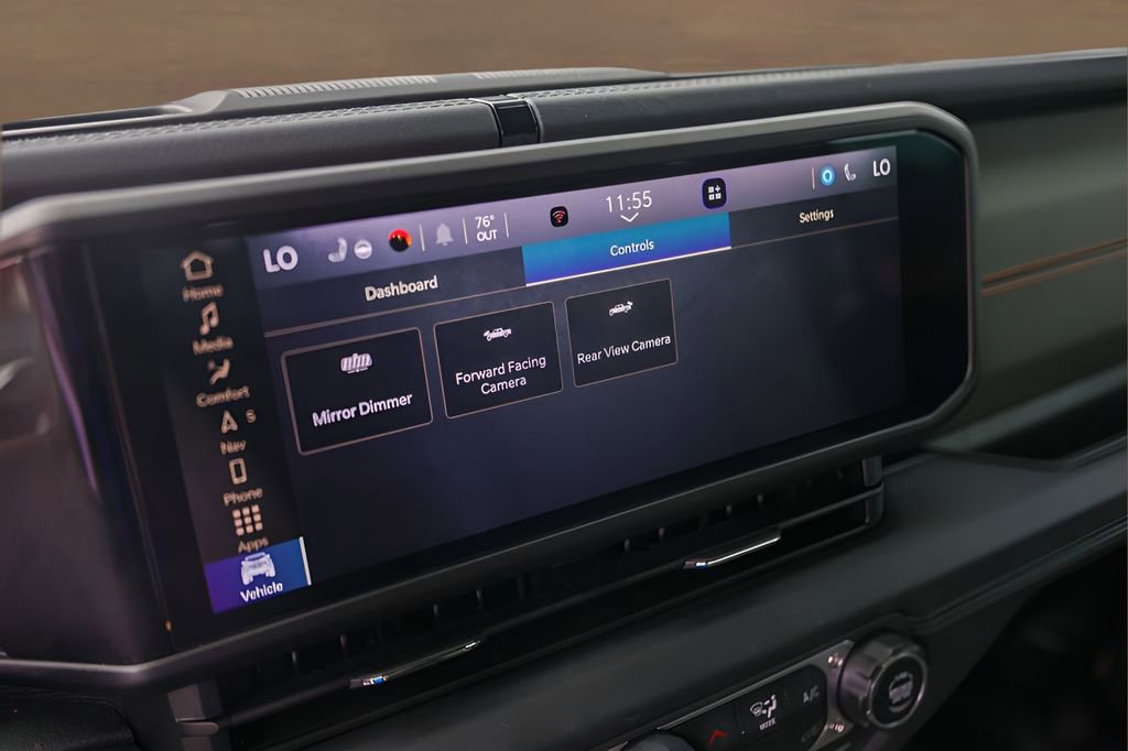 Used 2024 Jeep Gladiator Mojave AWD/4WD image 15