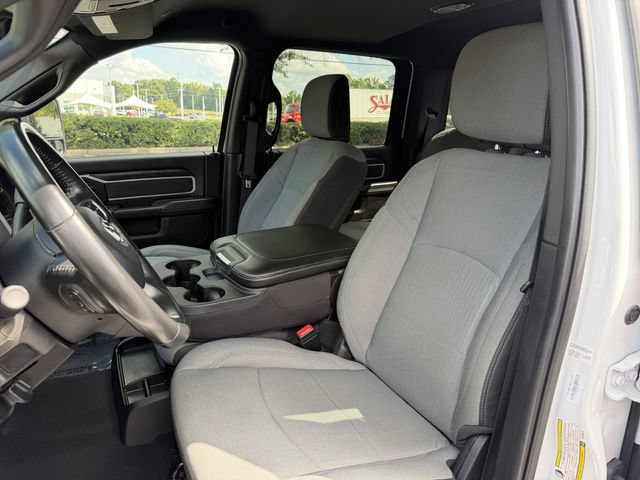 Used 2024 RAM 3500 Big Horn AWD/4WD image 11