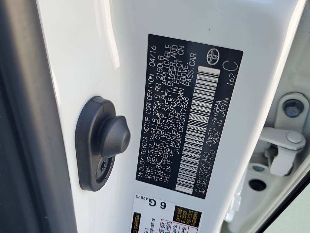 Used 2016 Toyota Prius Two image 47