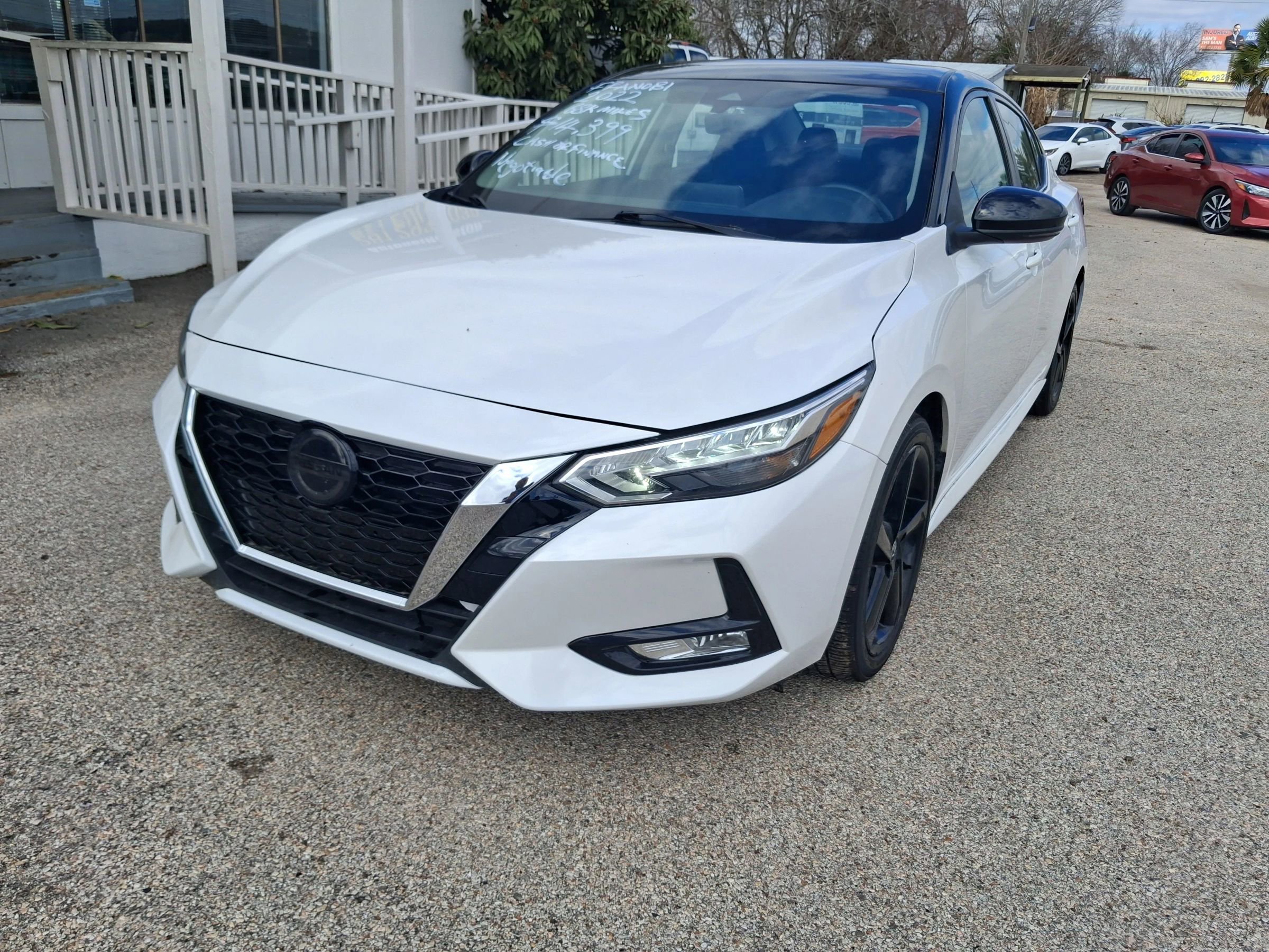 Used 2022 Nissan Sentra SR w/ Midnight Edition image 2