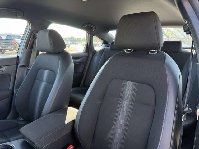Used 2025 Honda Civic Sport image 11