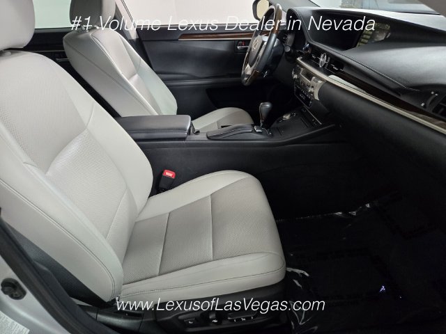 Used 2014 Lexus ES 350 w/ Premium Package FWD image 23