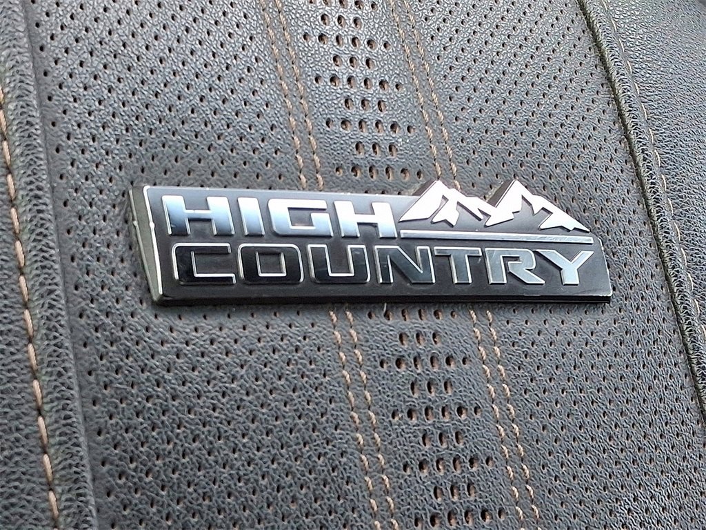 Used 2024 Chevrolet Silverado 3500 High Country w/ High Country Premium Package image 25