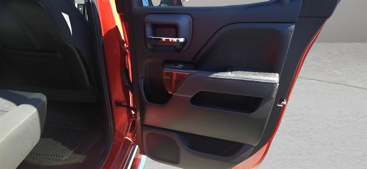 Used 2015 GMC Sierra 1500 SLE w/ SLE Value Package AWD/4WD image 28