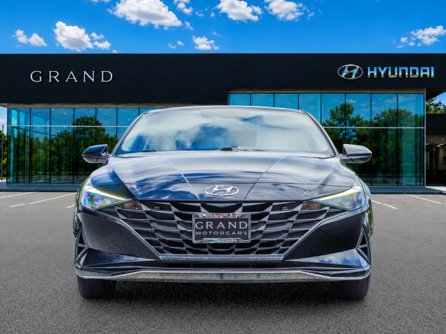 Used 2023 Hyundai Elantra SE FWD image 9