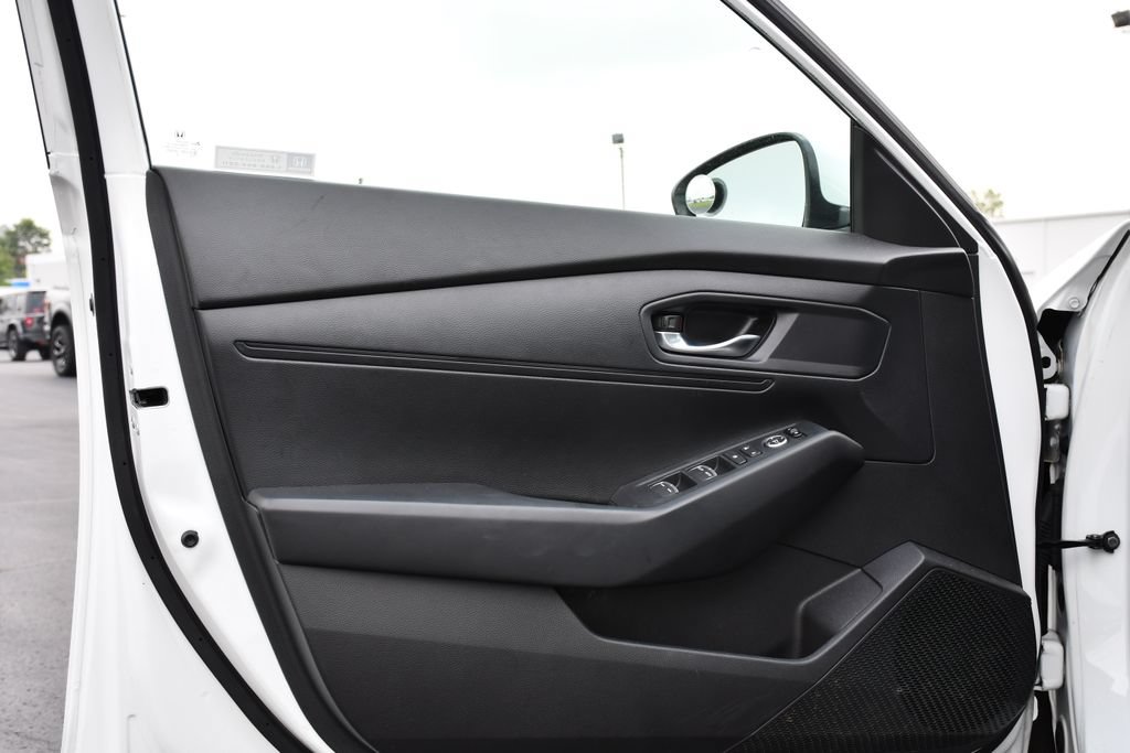 Used 2023 Honda Accord LX image 13
