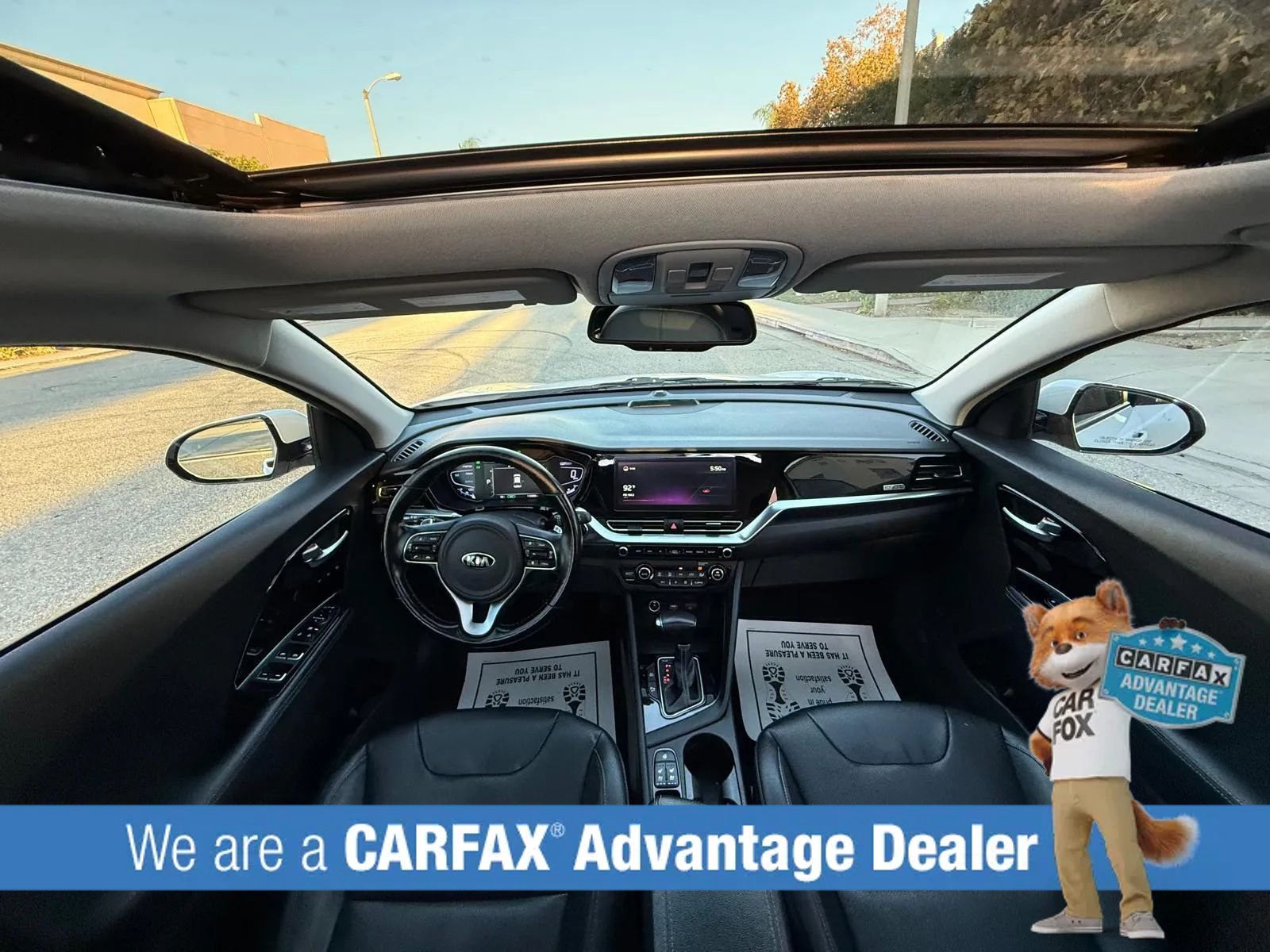 Used 2021 Kia Niro EX Premium FWD image 77