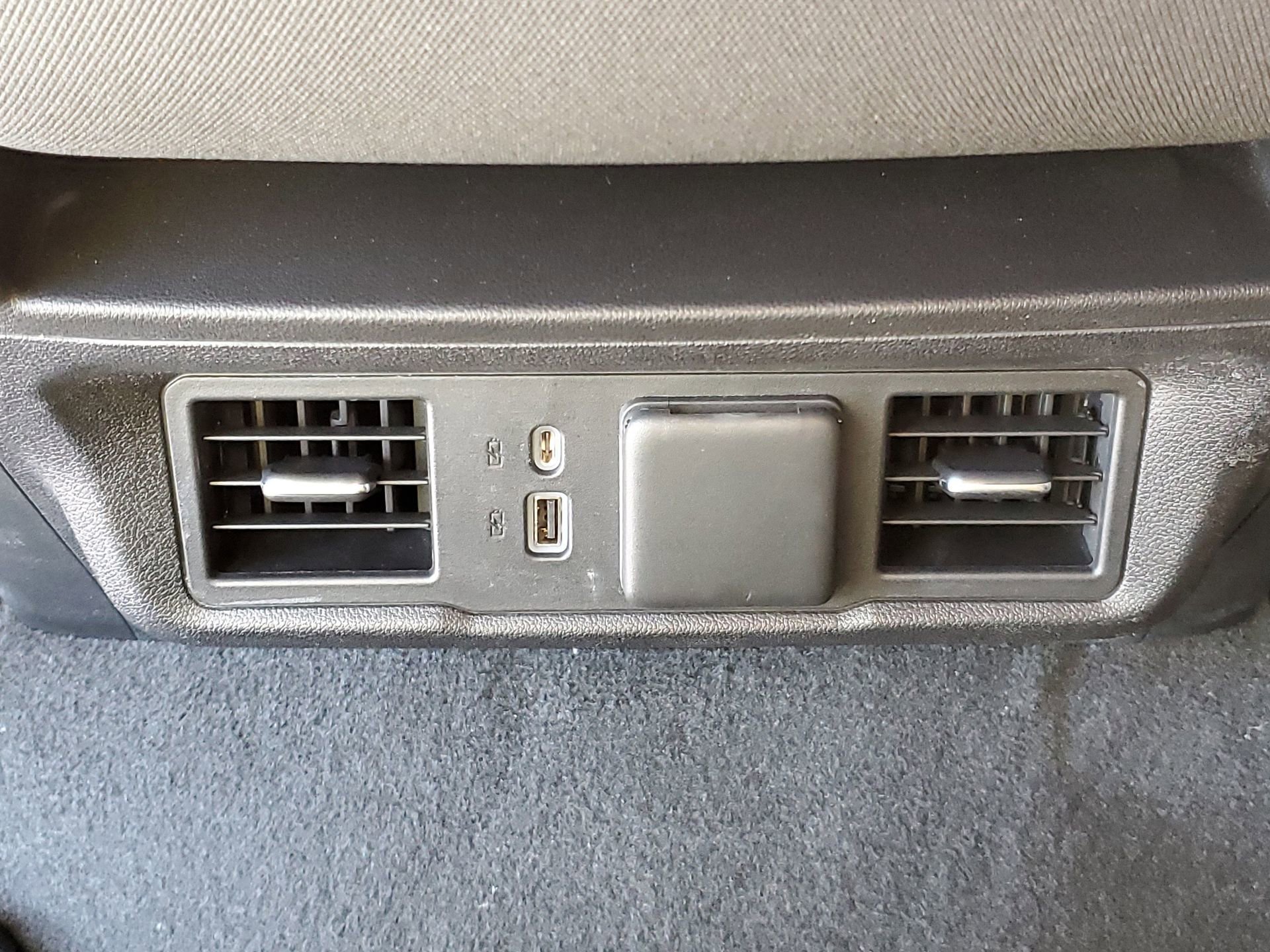 Used 2023 GMC Sierra 1500 Elevation image 12