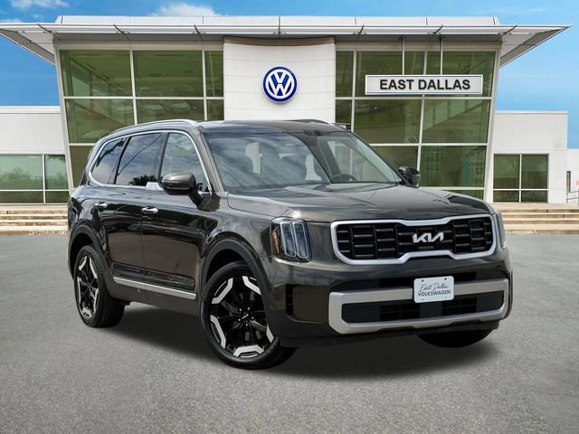 Used 2023 Kia Telluride S w/ S Sunroof Package AWD/4WD image 2