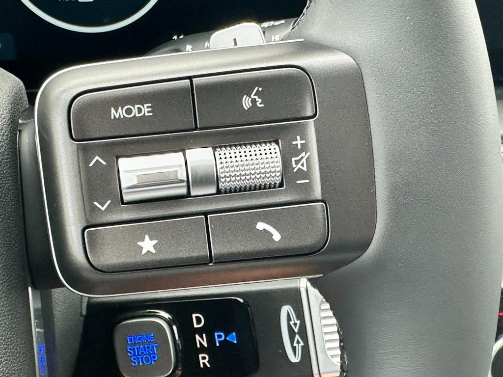 Used 2026 Hyundai Palisade SEL FWD image 12